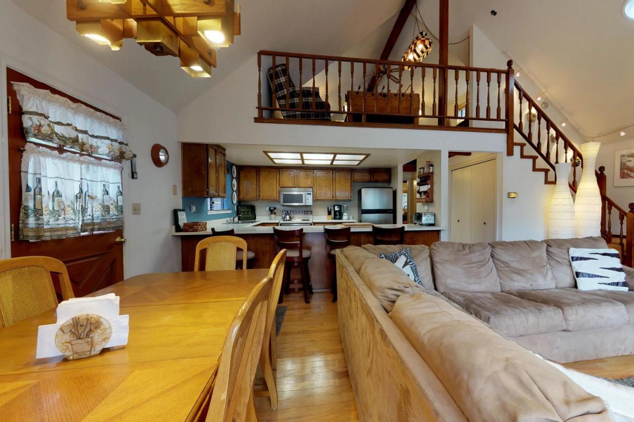 Cozy Chalet Groveland Exterior photo